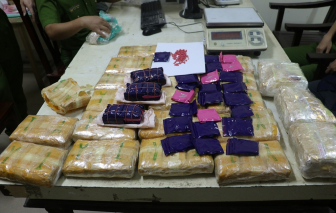 Bắt đối tượng người Lào mang 20kg ma túy vào Việt Nam tiêu thụ