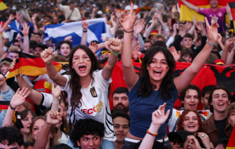 Khán giả cuồng nhiệt tại lễ khai mạc Euro 2024