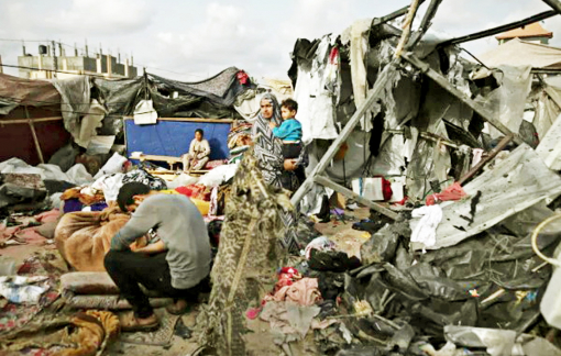 Trẻ em Gaza tử vong vì đói khát