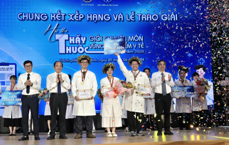 Trao giải Hội thi "Thầy thuốc giỏi chuyên môn, vững BHYT"