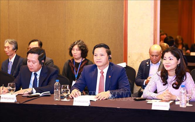 Đoàn đại biểu Việt Nam tham dự buổi gặp - Ảnh: Dương Giang/TTXVN