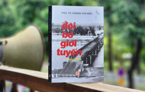 ''Đôi bờ giới tuyến" nhìn lại 21 năm bên cầu Hiền Lương