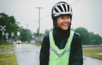 Nữ cua-rơ trên hành trình phá kỷ lục đạp xe vòng quanh thế giới