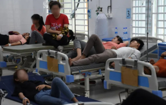 Bộ Y tế vào cuộc vụ hơn 60 công nhân nhập viện sau bữa trưa ở công ty