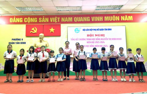 Quận Tân Bình trao học bổng Nguyễn Thị Minh Khai