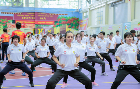 650 giáo viên tiểu học tham gia tập huấn võ tự vệ và võ nhạc Vovinam trong học đường