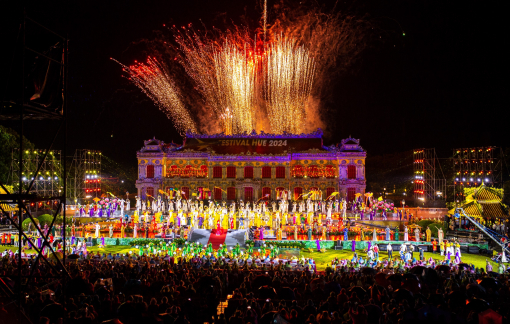 Thu hút du khách đến với Festival Huế bốn mùa