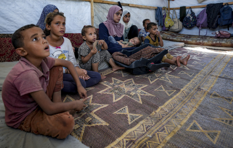 Tạm dừng giao tranh để tiêm vắc xin bại liệt cho trẻ em Gaza