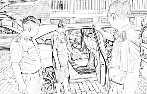 Bắt nhóm người xâm nhập mạng viễn thông quảng cáo web cá cược