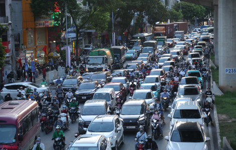 Ngày nghỉ lễ đầu tiên, 73 người thương vong do tai nạn giao thông