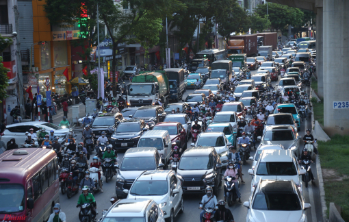 Ngày nghỉ lễ đầu tiên, 73 người thương vong do tai nạn giao thông
