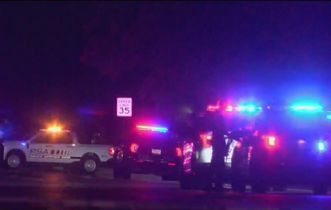 Hơn 40 người thương vong khi xe tải vào lao quán bar