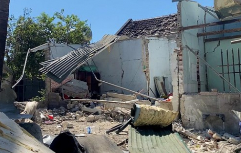 Phát hiện nhiều vật khả nghi tại ngôi nhà bị nổ 2 lần làm 4 người thương vong