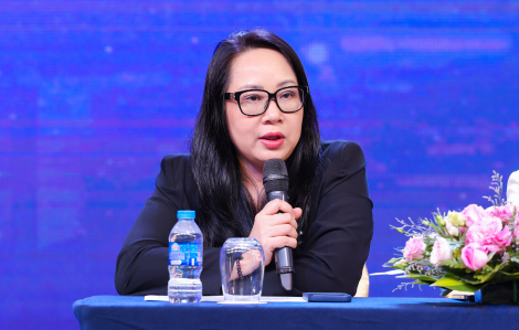 Người cầm trịch show 'Anh trai vượt ngàn chông gai' nhận thù lao tiền tỉ