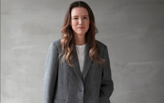 Nhà thiết kế Clare Waight Keller trở thành tân giám đốc sáng tạo của UNIQLO