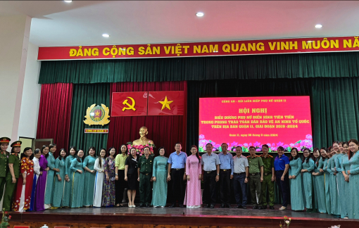 Phụ nữ và công an hợp sức tham gia phòng chống tội phạm