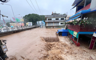 Bão Yagi gây mưa lớn, lũ lụt tại Lào và Thái Lan