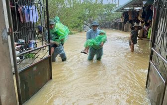 Nước sông Bùi dâng quá nhanh, huyện Chương Mỹ khẩn trương sơ tán dân