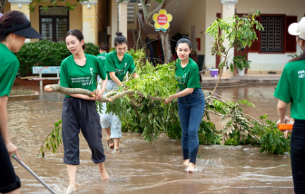 Văn nghệ sĩ hướng về đồng bào phía Bắc