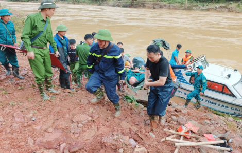 Sự may mắn bất ngờ của những người sống sót trong trận lũ tại Nậm Tông