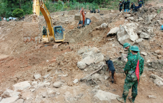 Tìm thấy 1 thi thể trong vụ sạt lở đất tại thôn Nậm Tông