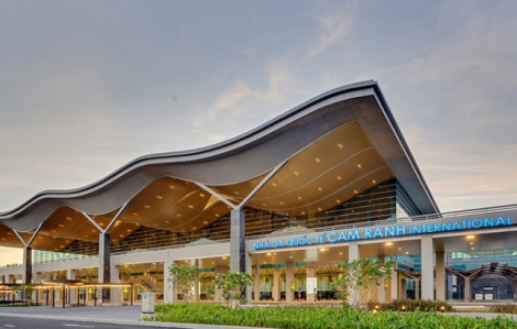 Sân bay Cam Ranh siết chặt an ninh sau khi nhận thư dọa đánh bom