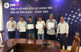 PC Khánh Hòa: Trao giải và cấp giấy chứng nhận “Hộ gia đình tiết kiệm điện năm 2024”