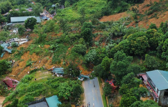 Lại sạt lở ở Hà Giang, 1 người bị vùi lấp