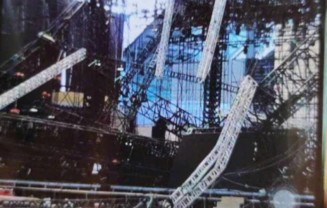 Sập sân khấu thi hoa hậu Miss Cosmo ở nhà Nhà thi đấu Phú Thọ, 1 người nhập viện