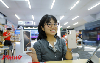 Người Việt chi hơn ngàn tỉ đồng mua iPhone 16 ngày đầu tiên