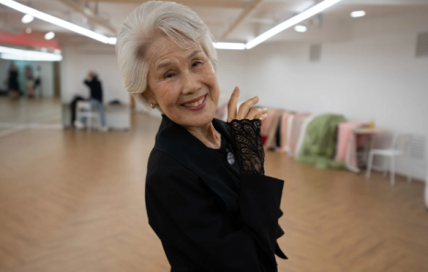 Cụ bà 80 tuổi ‘trượt’ vương miện cuộc thi hoa hậu tại Hàn Quốc