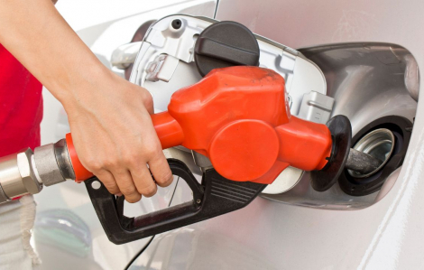 Mua xăng trước, trả tiền sau