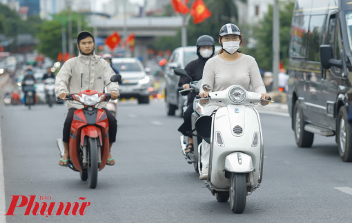 Hà Nội mát mẻ ngày đầu gió mùa về