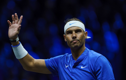 Làng quần vợt sửng sốt khi huyền thoại Rafael Nadal giải nghệ