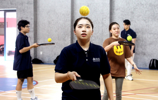 Pickleball gây “sốt” ở các trường đại học