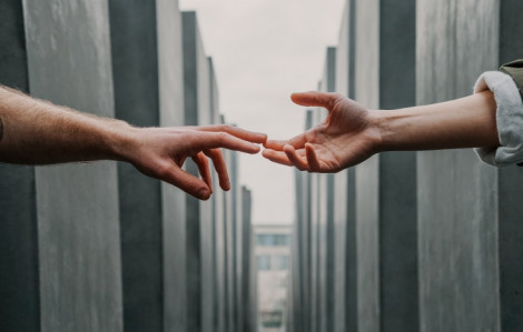 Có nên chờ đợi người đã hết tình cảm với mình?