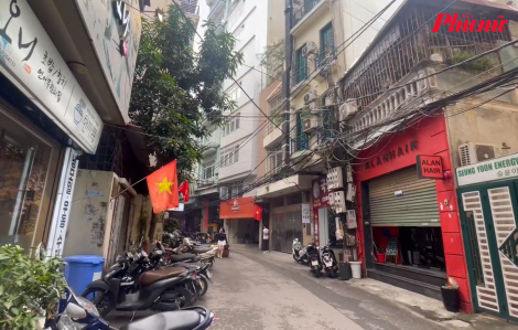 Phát hiện thi thể cô gái trẻ trong chung cư mini ở Hà Nội