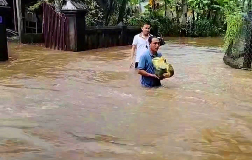 Thừa Thiên Huế mưa trắng trời, nhiều địa phương sẵn sàng phương án di dời dân khi lũ lớn