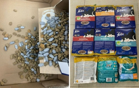 Giấu ma túy trong thức ăn chó mèo vận chuyển từ nước ngoài về Việt Nam