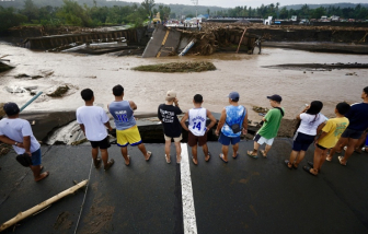 Bão Trà Mi tàn phá Philippines, ít nhất 66 người tử vong