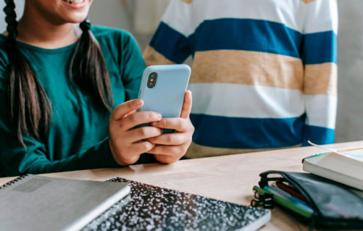 Úc sẽ cấm mạng xã hội đối với người dưới 16 tuổi