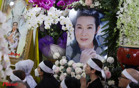 Có kết luận về chữ ký của cố NSƯT Vũ Linh trên giấy tờ nhận con nuôi