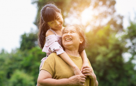 Mầm thương trong những lời ru