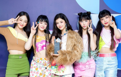 NewJeans họp báo khẩn cấp, đơn phương chấm dứt hợp đồng với công ty quản lý