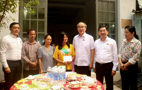 Niềm vui nhân đôi cho gia đình chị Hoa