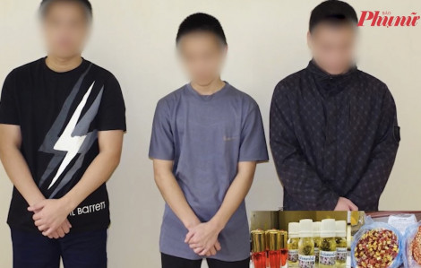 Bắt nhóm thanh niên sản xuất “bùa yêu”