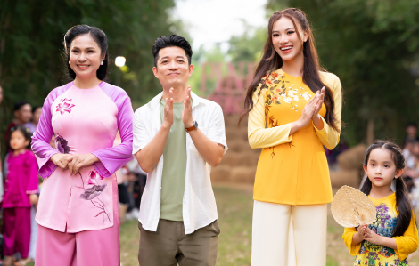 Diễn viên Việt Trinh trình diễn thời trang sau gần 3 năm tuyên bố giải nghệ