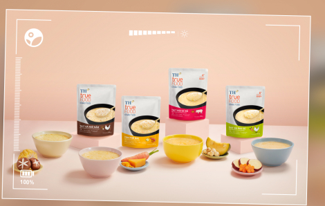 Cháo tươi TH true FOOD giúp mẹ thảnh thơi trong mỗi chuyến du lịch cùng bé