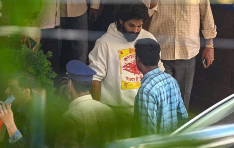 Diễn viên nổi tiếng Ấn Độ bị bắt vì vụ giẫm đạp tại rạp phim