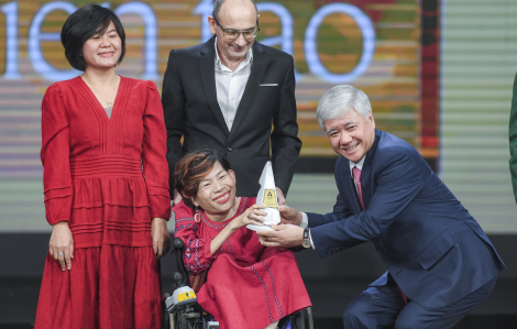 "IT hòa nhập toàn diện cho người yếm thế" được vinh danh tại Giải thưởng Hành động vì cộng đồng